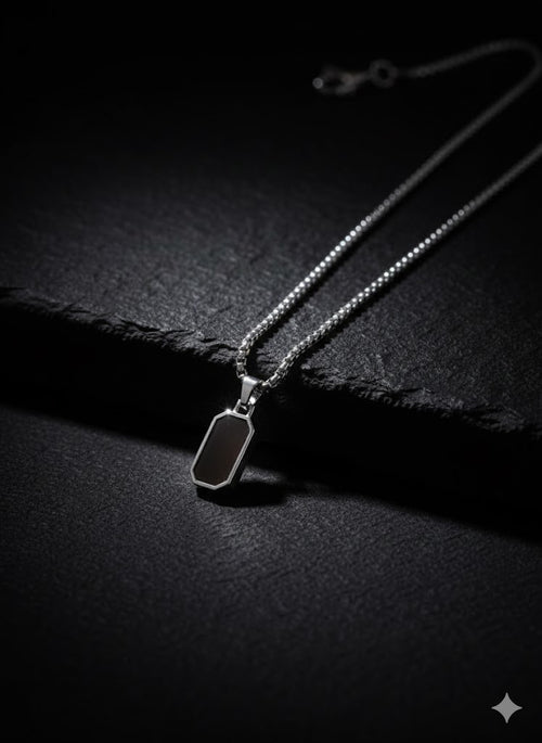 BLACK ONYX PENDENT CHAIN